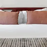Elegant S. Miguel Apartment
