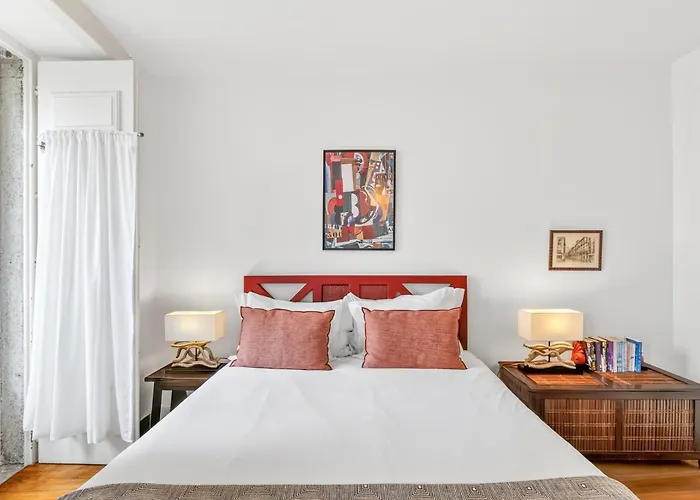 Elegant S. Miguel Apartment