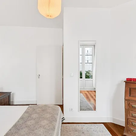 Elegant S. Miguel Apartment *